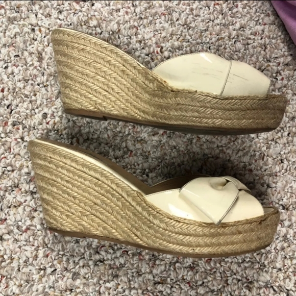 Valentino Patent Wedge
